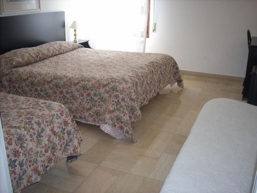 Hotel Provenza Вентимиля Екстериор снимка