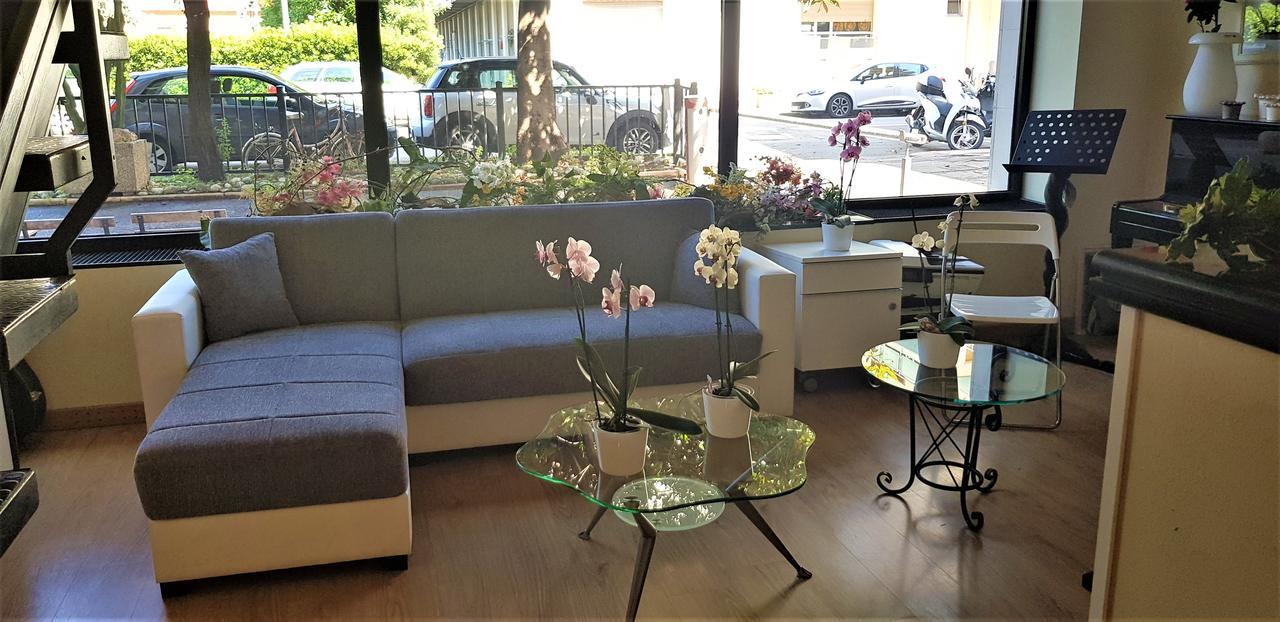 Hotel Provenza Вентимиля Екстериор снимка