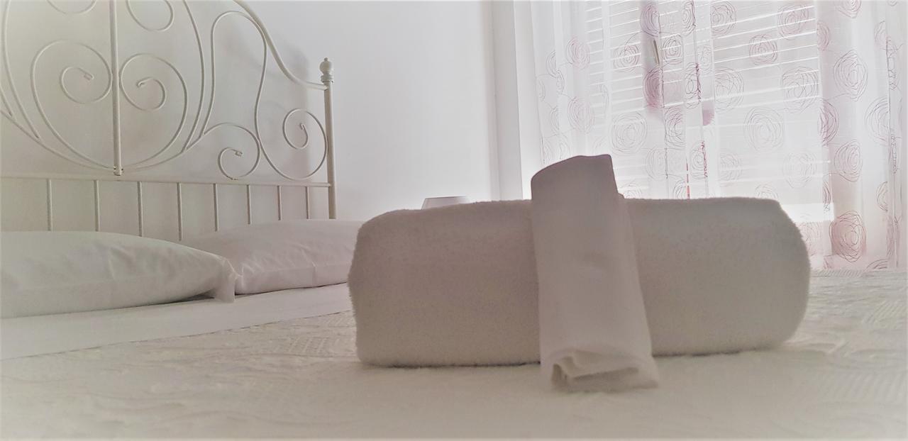 Hotel Provenza Вентимиля Екстериор снимка