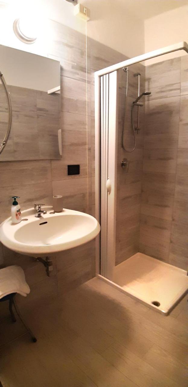 Hotel Provenza Вентимиля Екстериор снимка
